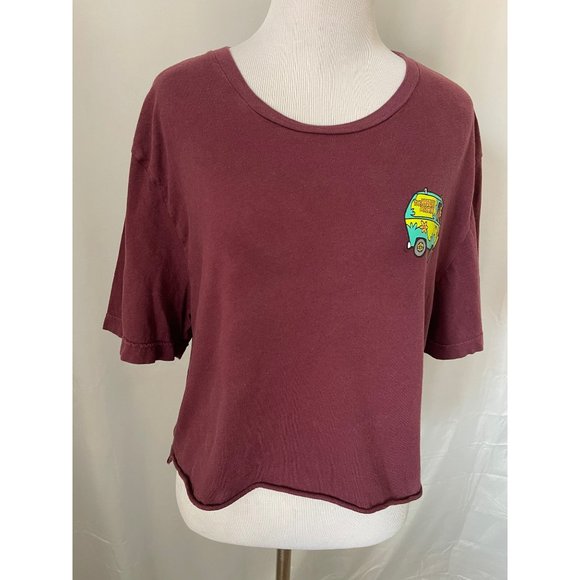 Scooby-Doo Tops - Scooby-Doo Burgundy Short Sleeve Crop Graphic Tee